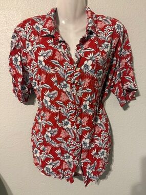 Red Floral Button-Front Camp Shirt